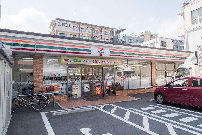 コンビニ　セブンイレブン 墨田東駒形3丁目店（コンビニ）まで157m