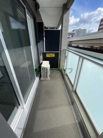 バルコニー　スパシエ　レジデンス　ファースト