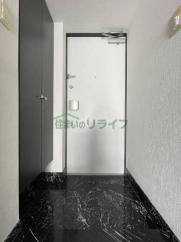 玄関　スパシエ　レジデンス　ファースト