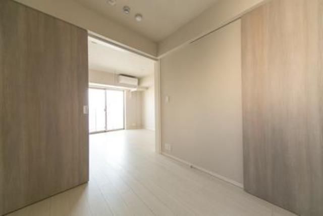 その他部屋・スペース　明るい色調の室内です