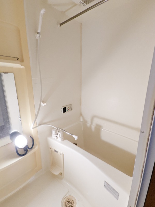 バス・シャワールーム　図面と現状に相違がある場合には現状を優先