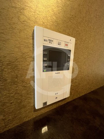 セキュリティ　エスライズ北堀江スワン　テレビ付きモニターホン