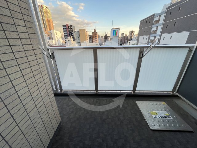 バルコニー　エスライズ北堀江スワン　バルコニー