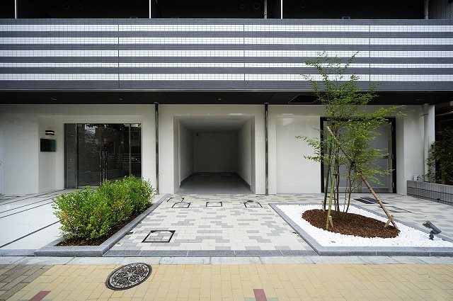 エントランス　エントランス