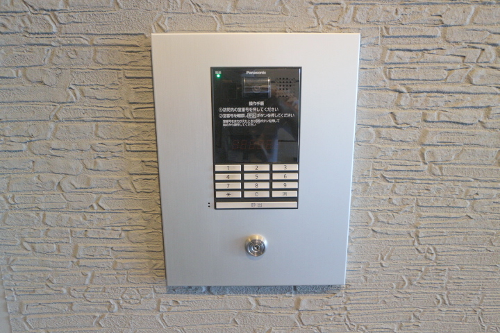 エントランス　オートロックです♪