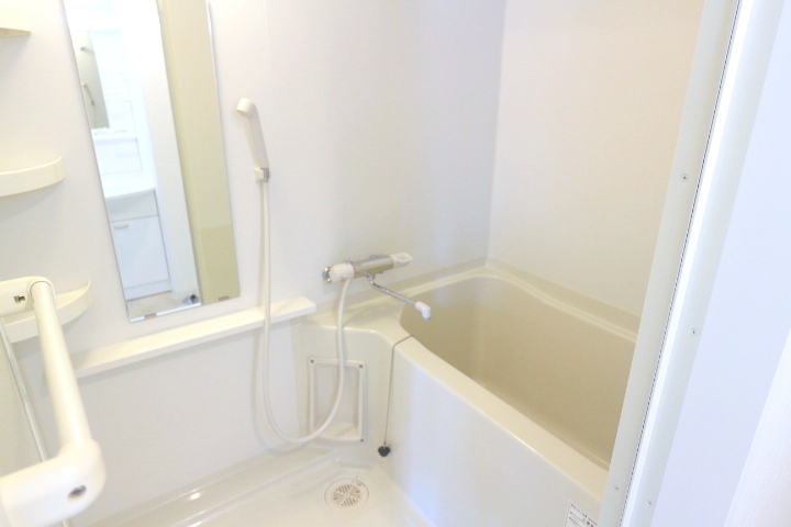 バス・シャワールーム　お風呂です♪