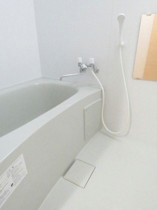 バス・シャワールーム　バスルームです☆