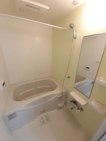 バス・シャワールーム　日々の暮らしに欠かせないお風呂です