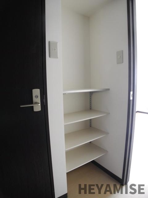 玄関　※同間取りの別のお部屋の写真です※