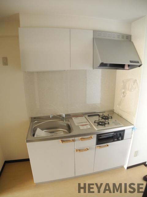 キッチン　※同間取りの別のお部屋の写真です※