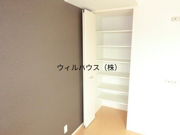 収納　物入れ！