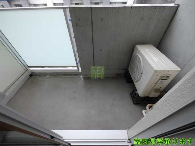 バルコニー　レジディア新宿イーストIII