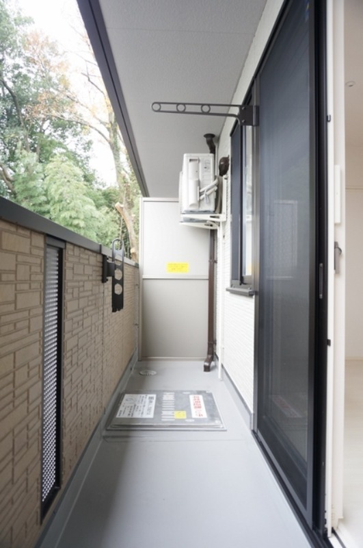 バルコニー　図面と現状に相違がある場合には現状を優先