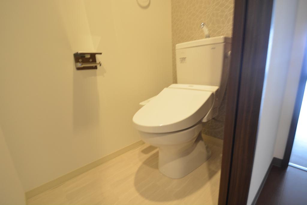 トイレ　シャワー付トイレ