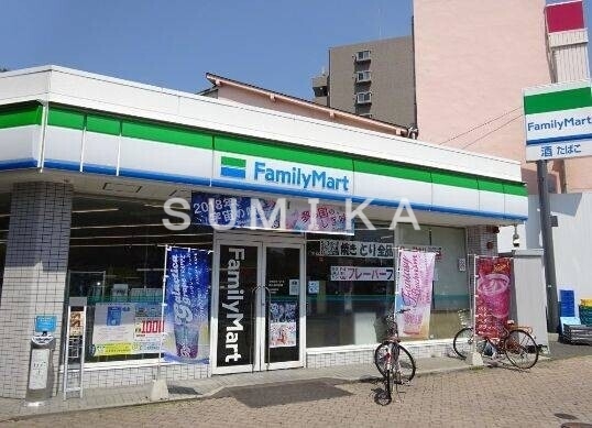 コンビニ　ファミリーマート岡山中央町店（コンビニ）まで262m