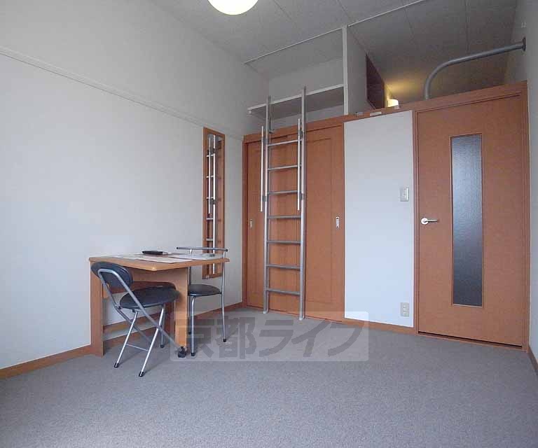 居室・リビング　使い勝手の良いお部屋です。