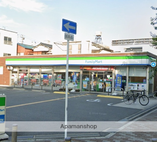 コンビニ　ファミリーマート（コンビニ）まで181m