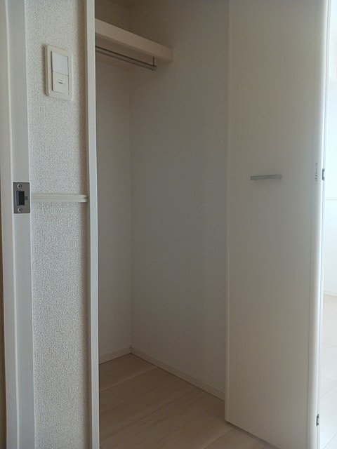 収納　収納完備でお部屋を広くお使いいただけます。