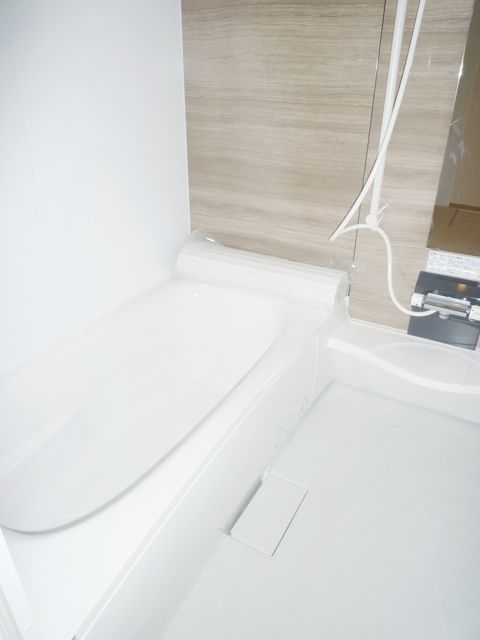 バス・シャワールーム　★★大きな浴室！！約一坪風呂★★