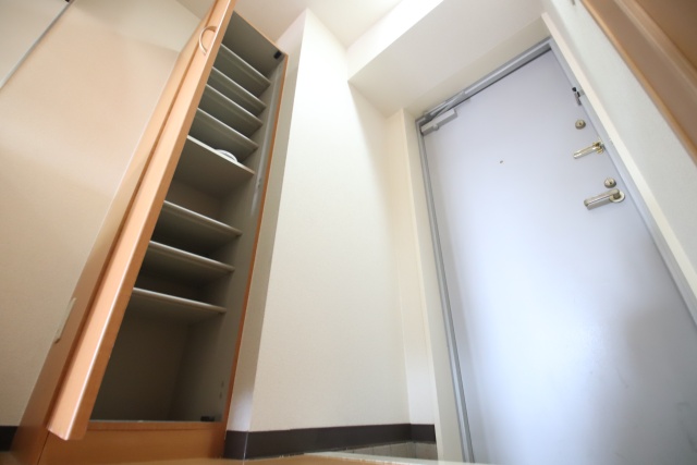 収納　※別室の参考写真の為、現況優先です。