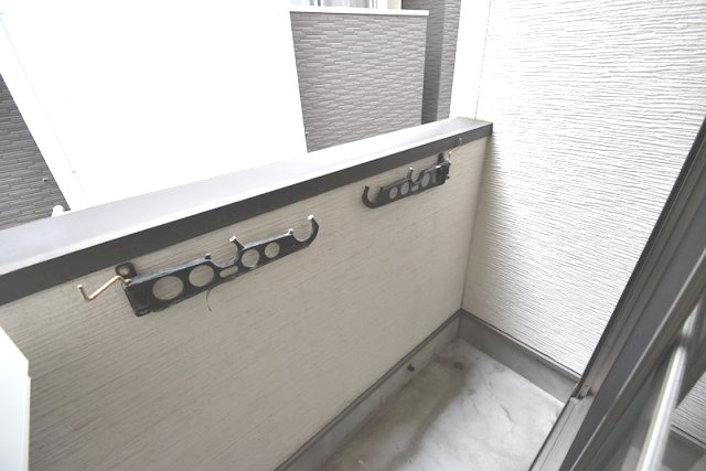 バルコニー　お洗濯にも便利なバルコニー付き