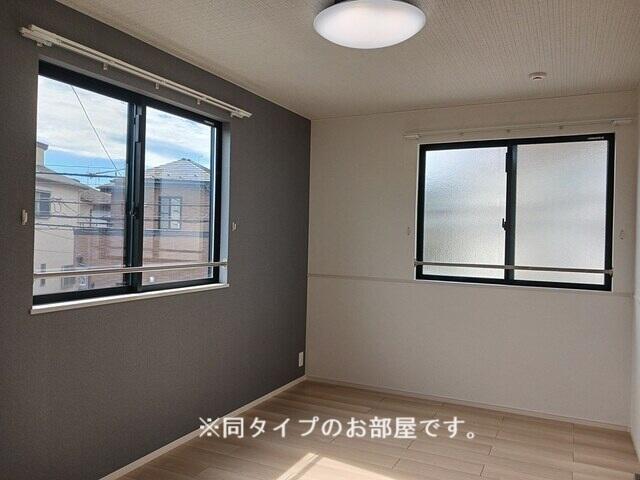 居室・リビング　同仕様