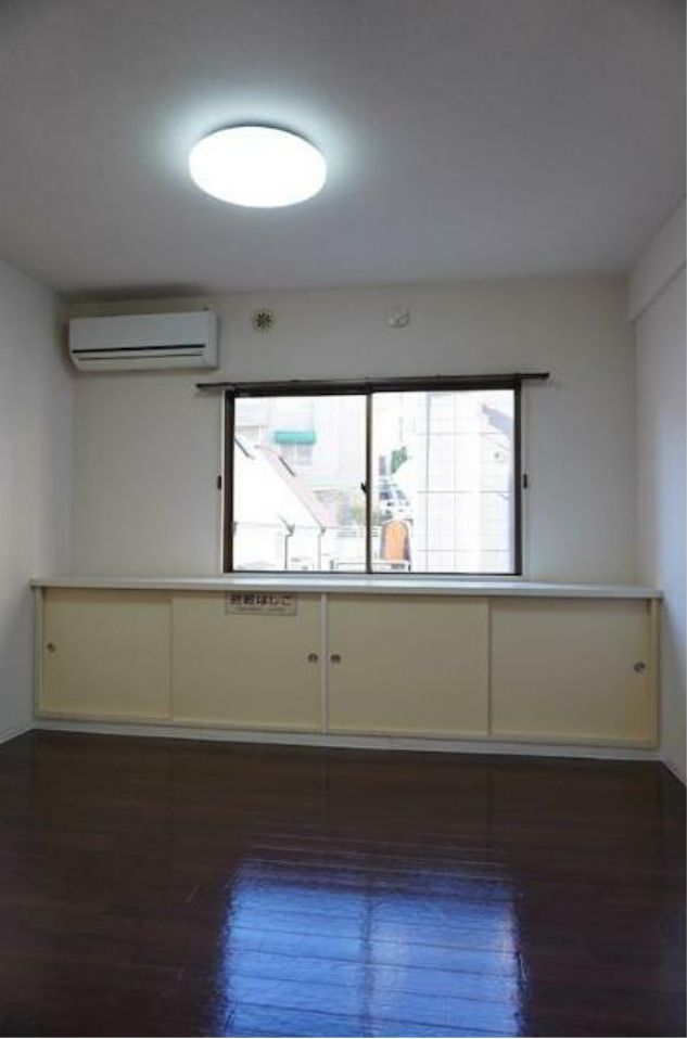 居室・リビング　洋室☆（同一仕様写真）