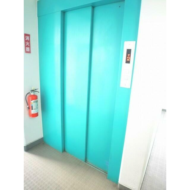 その他　エレベーター