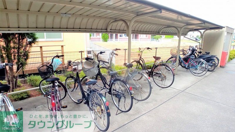 その他共有部分　駐輪場完備