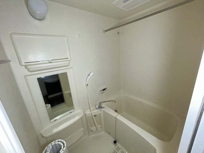 バス・シャワールーム　図面と現状に相違がある場合には現状を優先