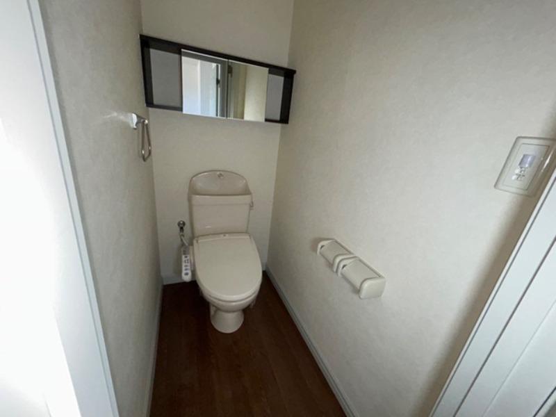 トイレ　図面と現状に相違がある場合には現状を優先