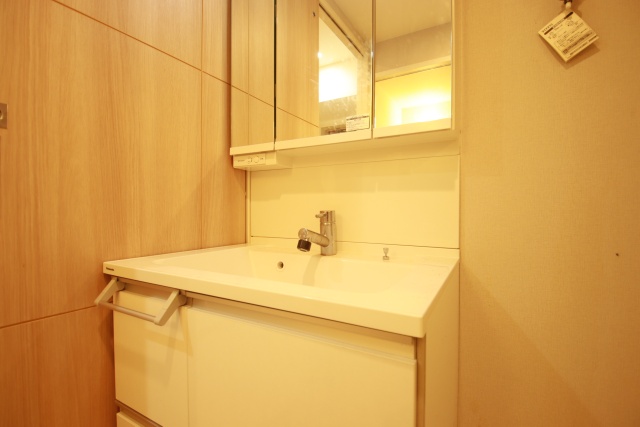 洗面設備　※別室の参考写真の為、現況優先です。