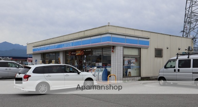 コンビニ　ローソン（コンビニ）まで2458m