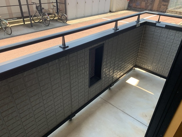 バルコニー　バルコニー