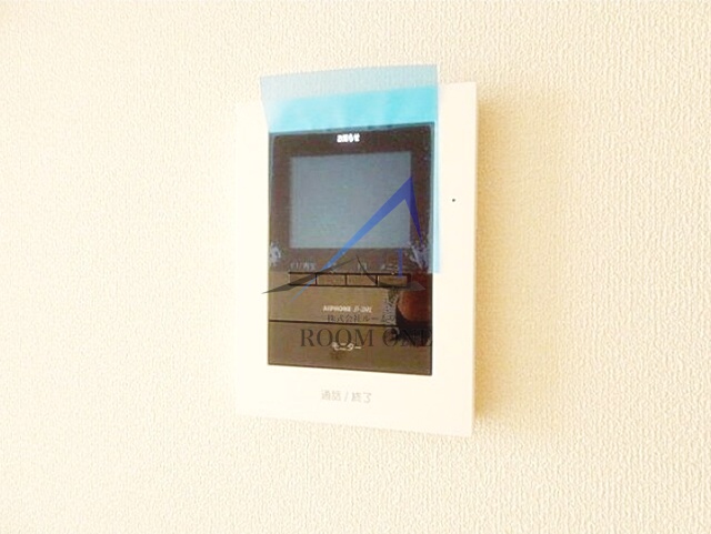 セキュリティ　モニター付きインターホンです。