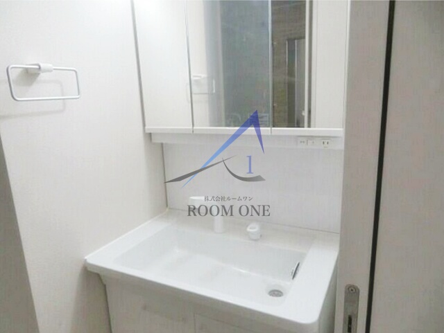 洗面設備　洗面台です。