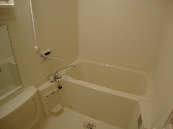 バス・シャワールーム　※同物件別室※