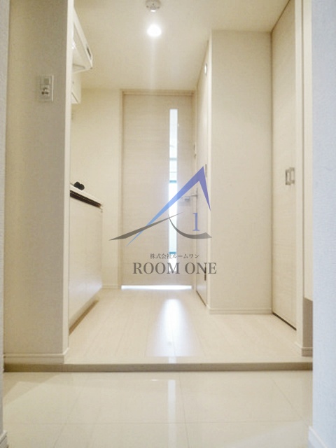 玄関　玄関です。