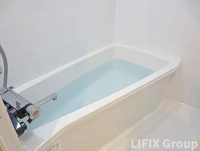 バス・シャワールーム　風呂