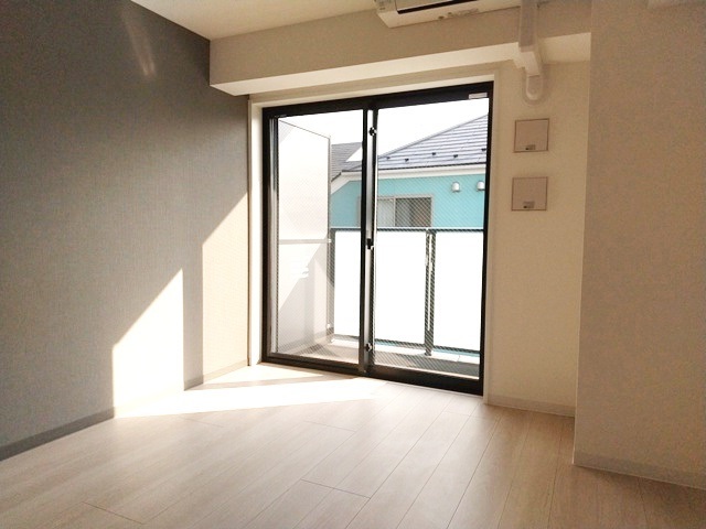 居室・リビング　別部屋参考写真