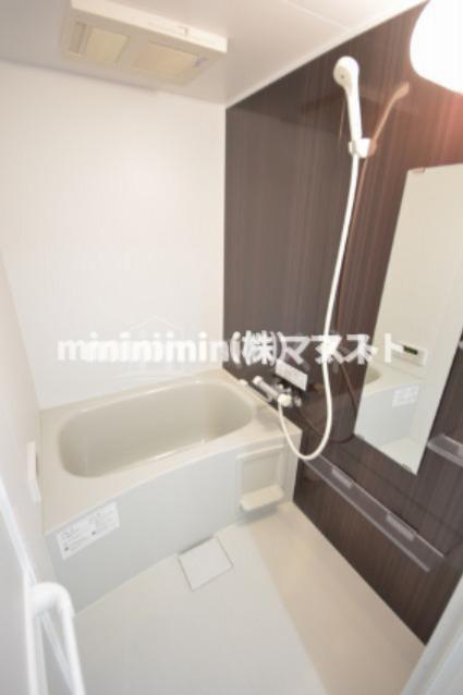 バス・シャワールーム　別部屋参考写真