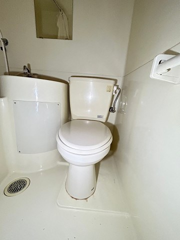 トイレ　ゆったりとした空間のトイレです