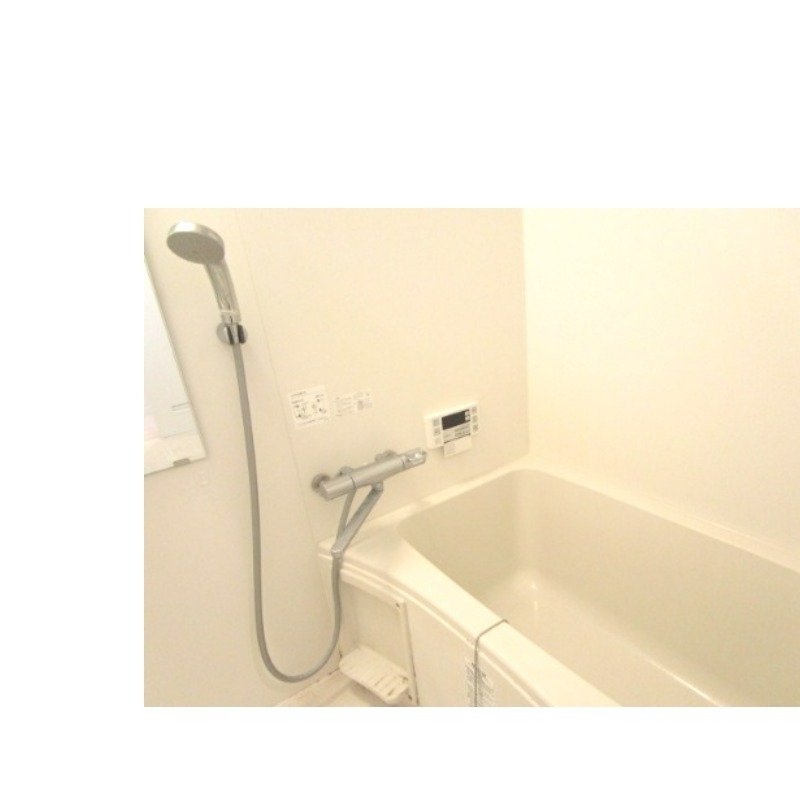 バス・シャワールーム　一日のお疲れをお取りください。