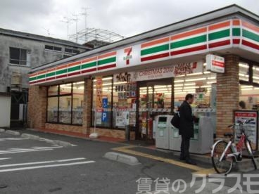 コンビニ　セブン-イレブン大阪田川３丁目店（コンビニ）まで290m