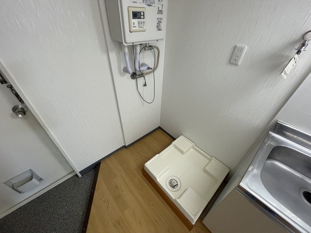 洗面設備　室内洗濯機置場