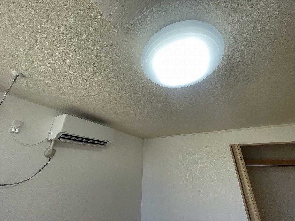その他設備　エアコン・照明完備