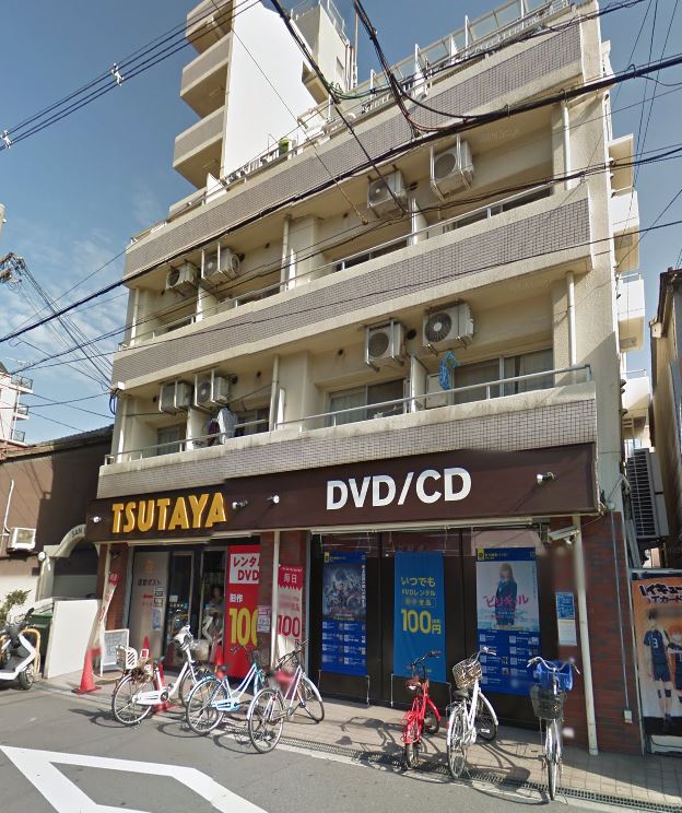 レンタルビデオ　TSUTAYA 桃谷店（レンタルビデオ）まで570m