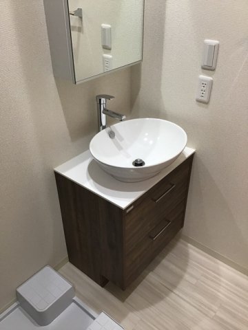 洗面設備　独立洗面化粧台付き☆