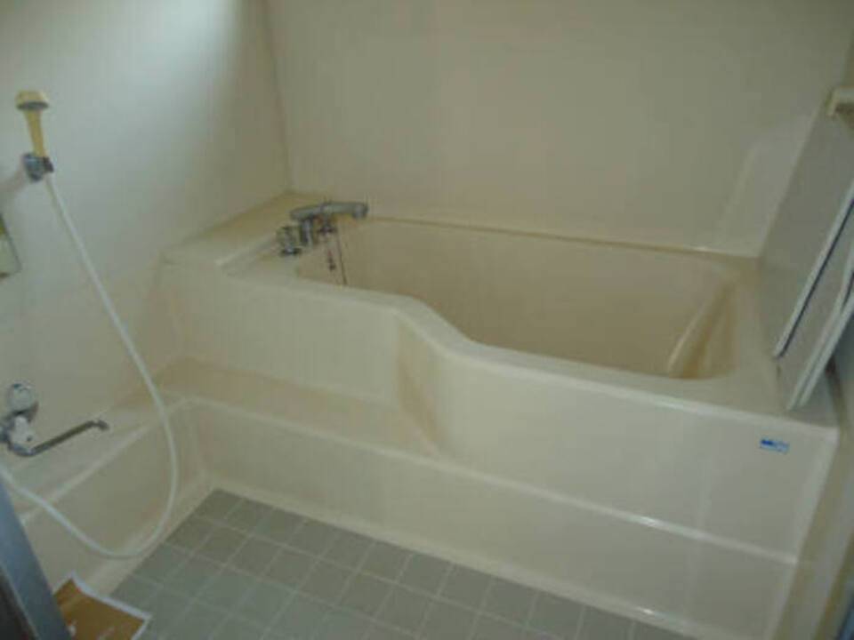 バス・シャワールーム　浴室