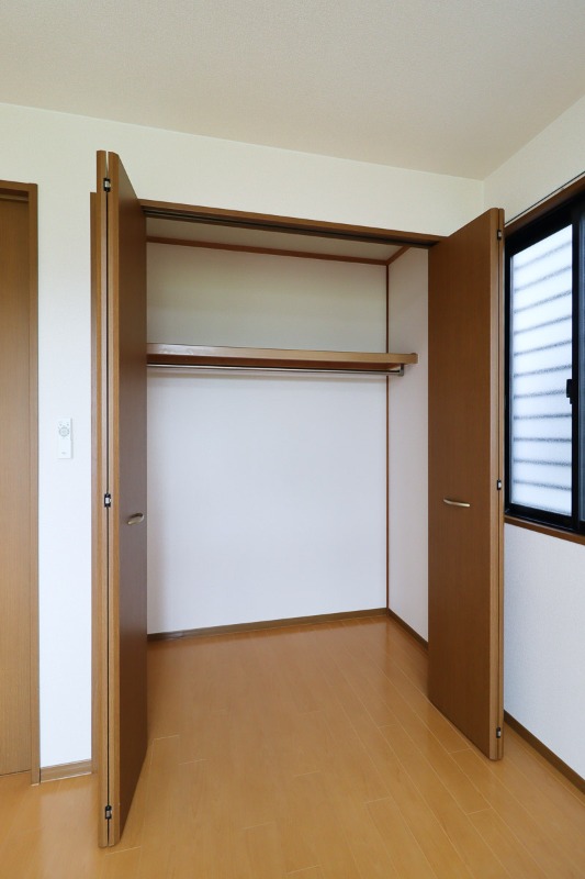 収納　図面と現状に相違がある場合には現状を優先